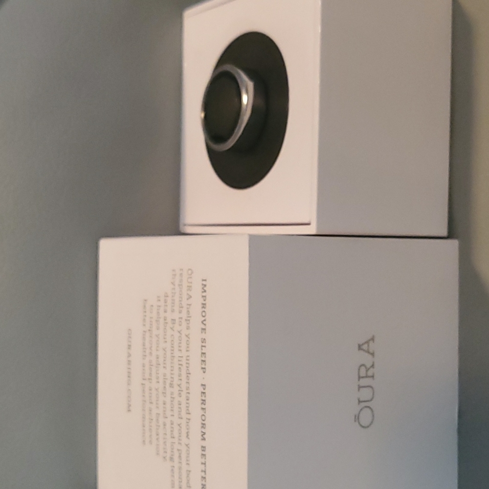 Oura Activity Tracking Ring. Size 10